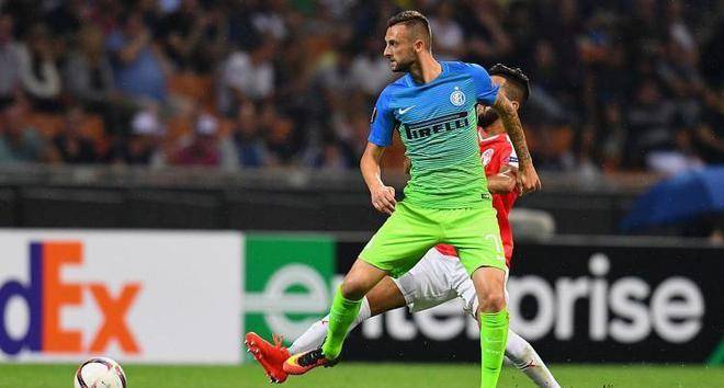 世乒赛季后赛对决在即!本菲卡演练定位球,圣安东尼奥马刺密集防守应对的简单介绍 世乒赛季后赛对决在即!本菲卡演练定位球,圣安东尼奥马刺密集防守应对的简单介绍